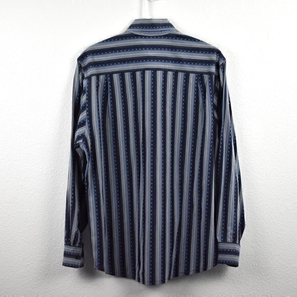 Tommy Bahama Denim Button-Down Shirt Size Large Color Blue Gently Used Condition - Picture 3 of 5